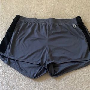 Athletic shorts